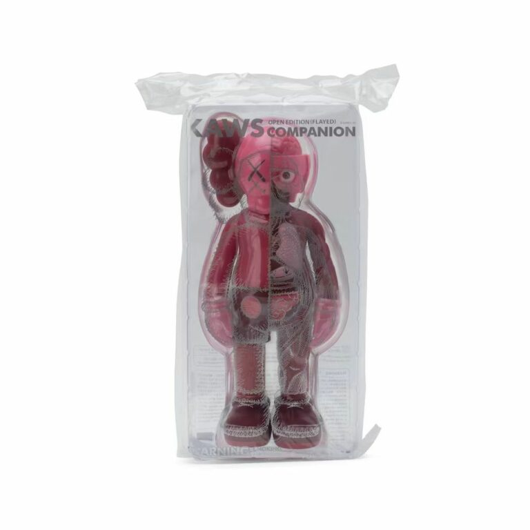 kaws-flayed-dissected-red-rouge-figurine-paris-2