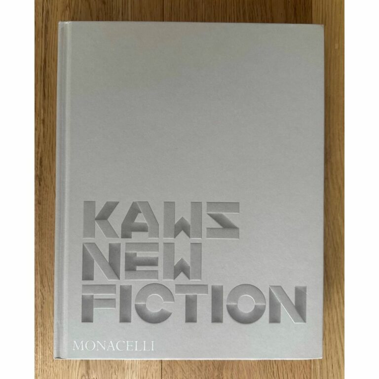 kaws-new-fiction-dedicace-piece-unique-3