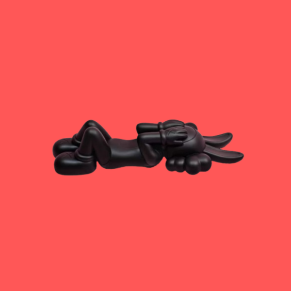 kaws holiday indonesia black 764 6744764e1e33f.png