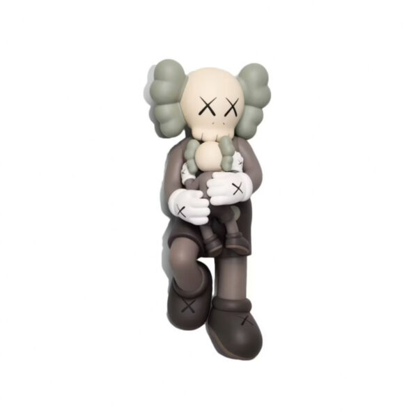 kaws holiday singapore brown 999 673cbdd431fb9.jpg