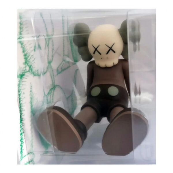kaws holiday taipei brown 15870 673769e73c2a1.jpg