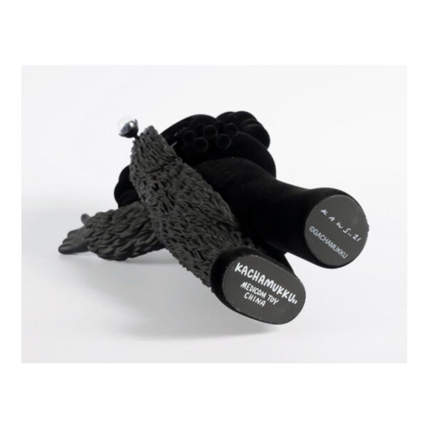 kaws kachamukku black 16994 6741f5f8647f0.jpg