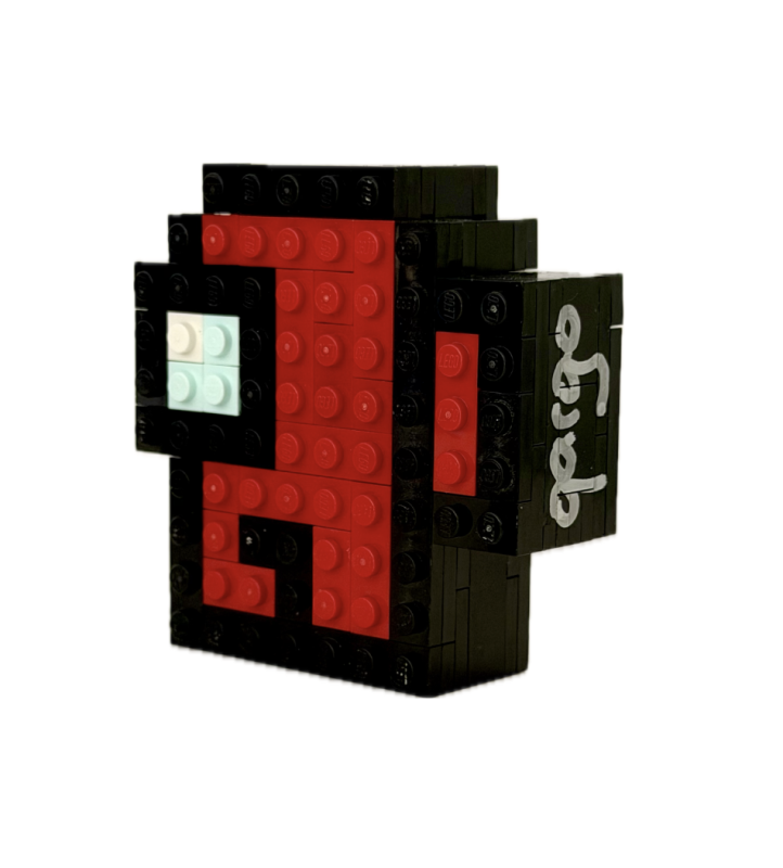 qargo among us mini red left 6a185f22b7f36.png